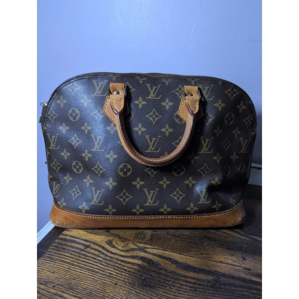Louis Vuitton Alma PM Monogram Canvas Leather Vintage Bag‎ Brown Vintage